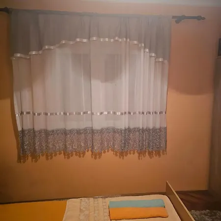 Dm Apartman *